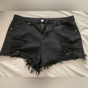 Distressed shorts